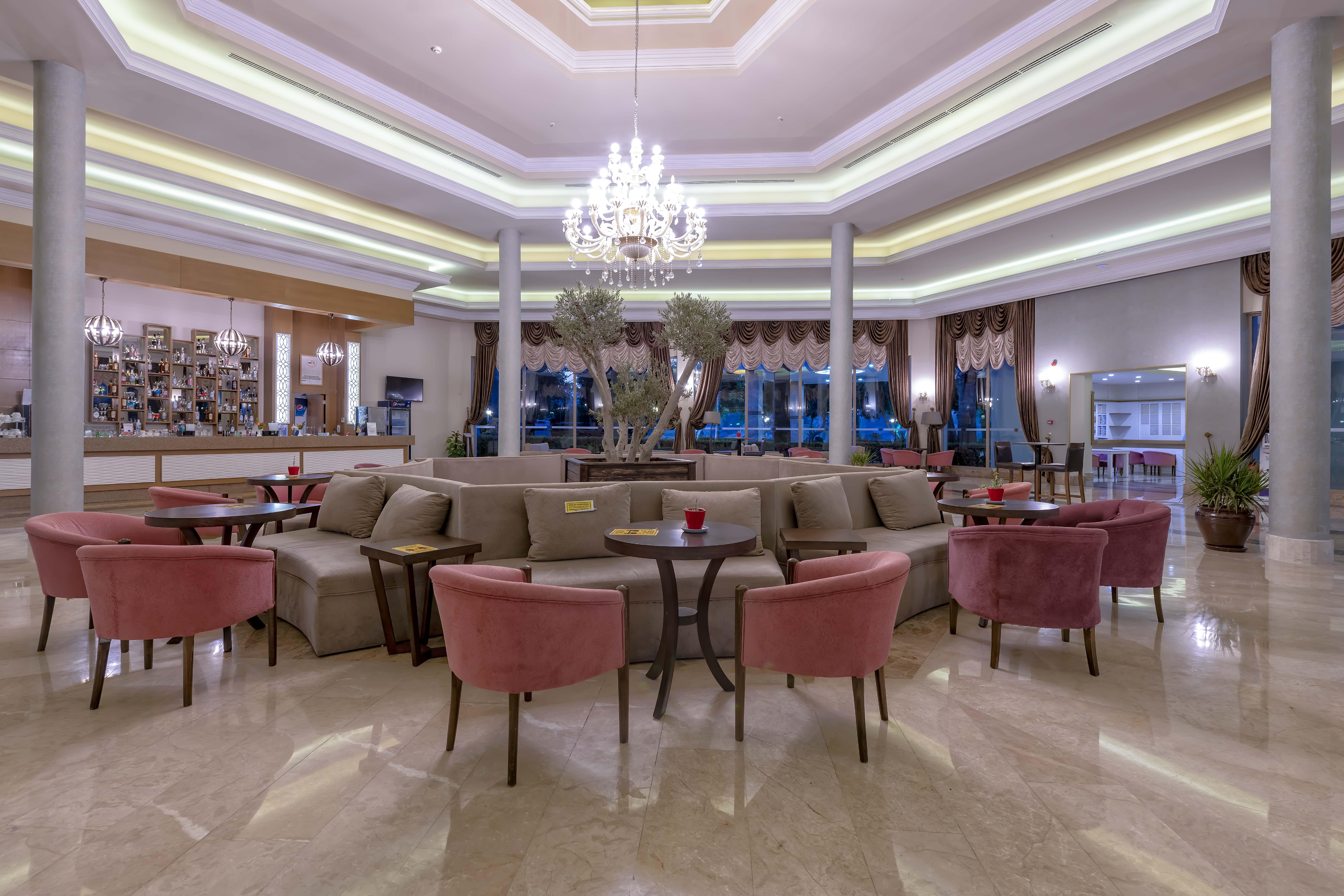Euphoria Palm Beach Resort Кизилагач Экстерьер фото